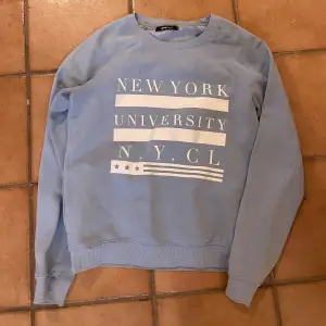 College tröja