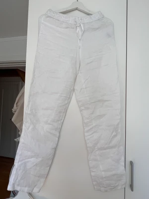 Linenbyxor  - Linenbyxor från H&M som inte används. Stolek XS