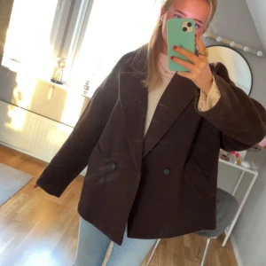 Kappa  - Snygg vinterkappa ifrån kappahl, använd fåtal gånger!!💘💘