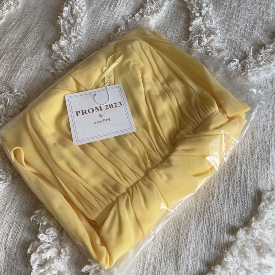 Gul balklänning - 91