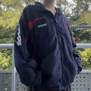 Racer jacka - Köpt på secondhand i bra skick lite som en vindjacka💕