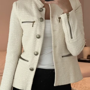 Zara tweed kavaj  - Strl s. Nyskick 