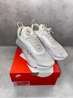 Nike airmax 2099 - Nike airmax 2090 i använt skick