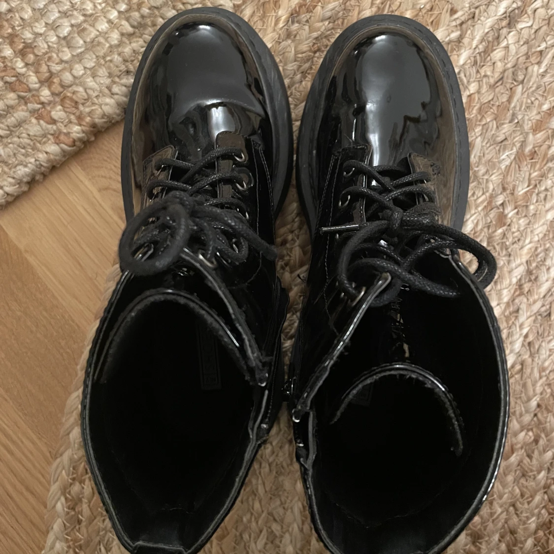Nya boots med högplatå - 91