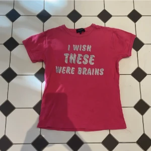 Rolig tshirt - Sitter som en s