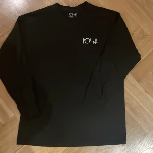 Polar long sleve - Polar long sleve i storleken Small. tröjan är i anvönt skick