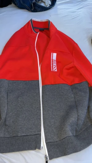 Boss kofta - Hugo boss kofta bra skick  Storlek L