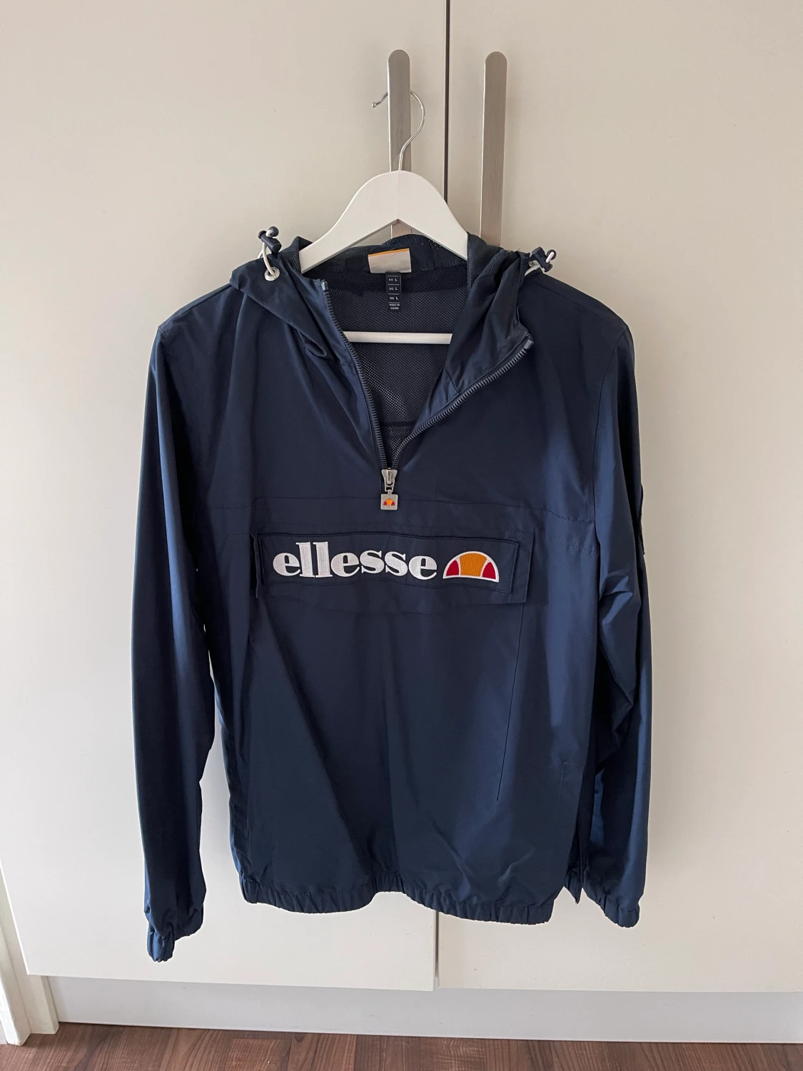 Ellesse vindjacka