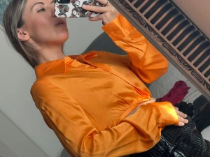 Zara blouse - Size S.
