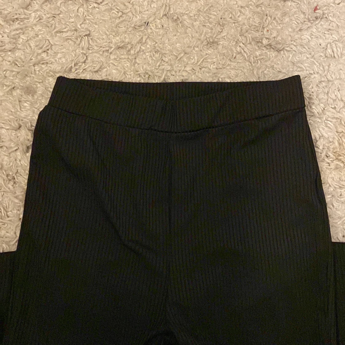 Utsvängda ribbade tights  - 91