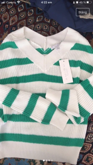 Fin stickadtröja - Helt nu har inte använt den nån gång 