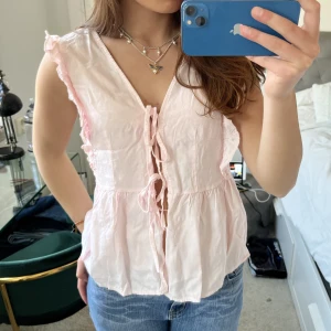 Blus!  - Snygg topp perfekt till sommaren!!