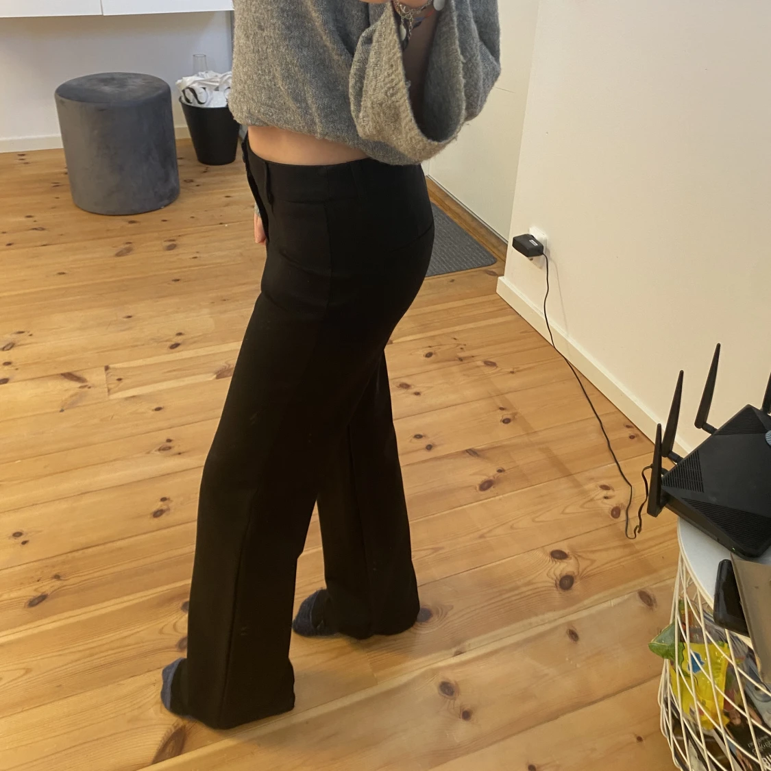 lågmidjade kostymbyxor - 90