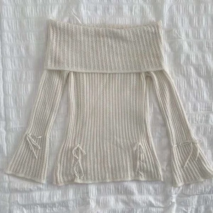 Tröja  - Säljer denna supersnygg tröjan i st xs, jätte bra skick 