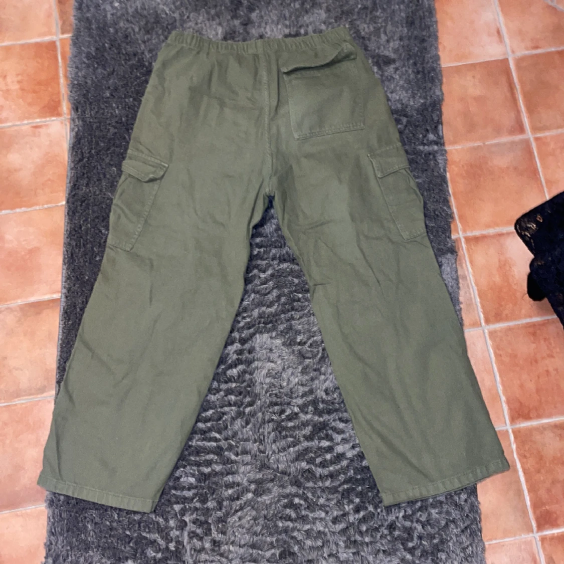 Bershka cargo pants - 90