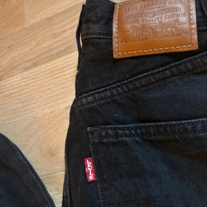 Levis jeans  - Aldelles försmå fint skick 