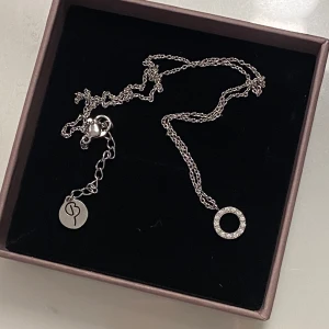 Edblad halsband  - Säljer fett halsband som inte kommer till användning. Endast testad och aldrig använd. Köpt för 2 år sen🩷 Hör av er vid frågor!