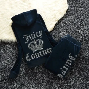 Juicy couture Vintage - Jätte fin färg och passar perfekt!