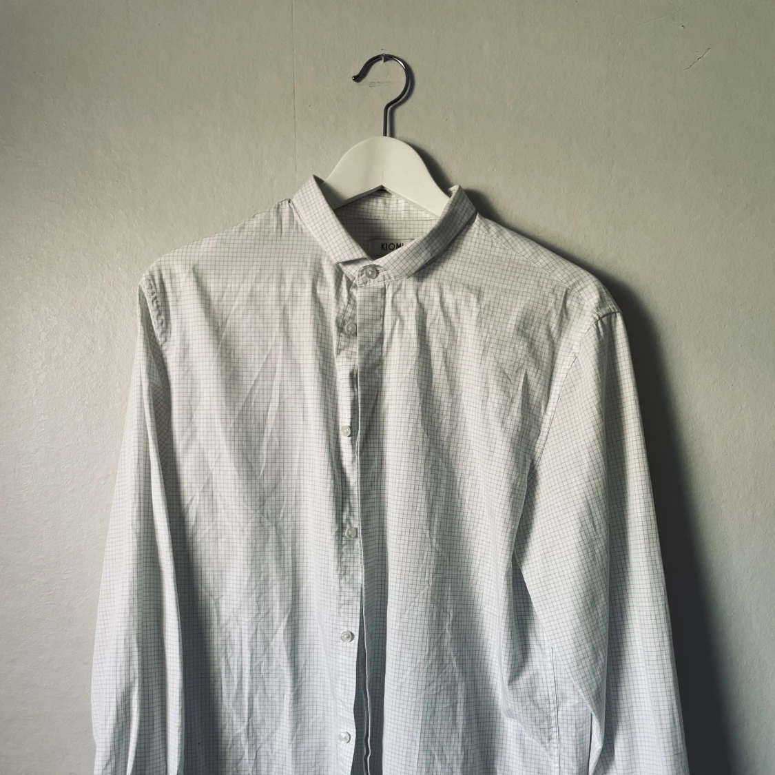 Kiomi rutig skjorta