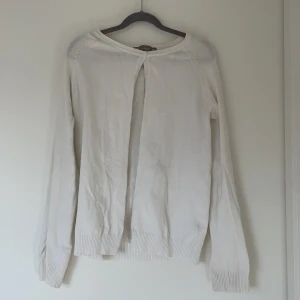 Vit kofta  - Vit kofta från ZARA💕