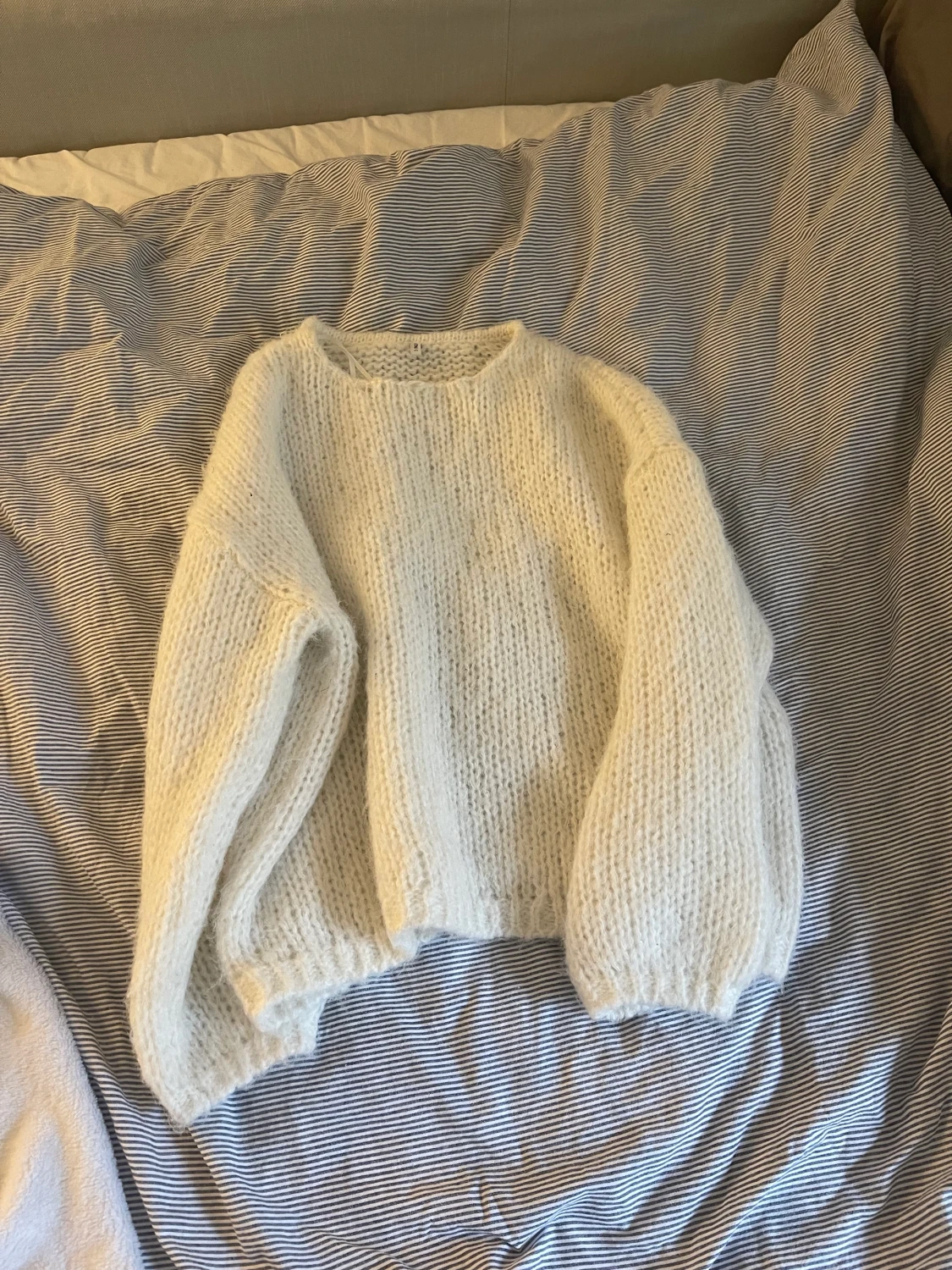 Stickad tröja 