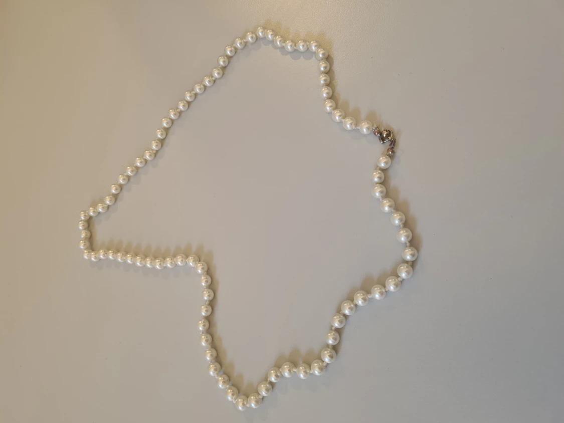 Halsband och armband 