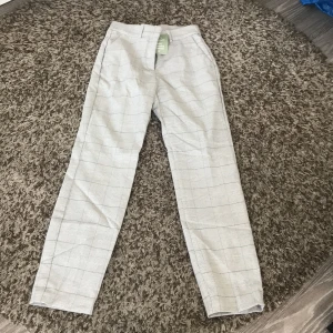 Byxor stl34 - Fin byxor stl34hm nya