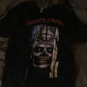 Ghost tröja - Använd bara 2 gånger och i bra skick, säljer pga det inte är min stil längre🩵