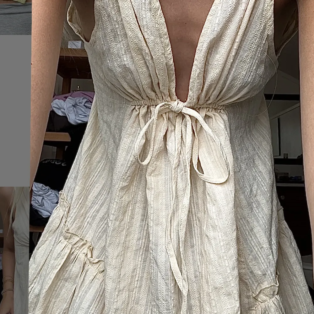 Så söt volangklänning från zara i linne liknande material! OANVÄND! Strl S & jag är 171 cm lång💕 går att justera vid brösten🤍använd gärna köp nu💕. Klänningar.
