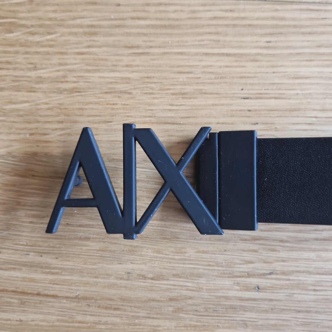 Armani exchange bälte till salu - 90