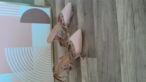 Skor - Nya inte använda 