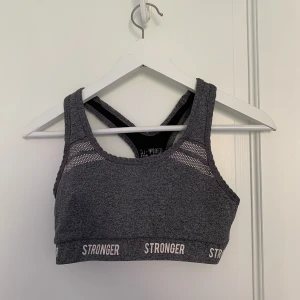 Sportbh - Sportbh från stronger