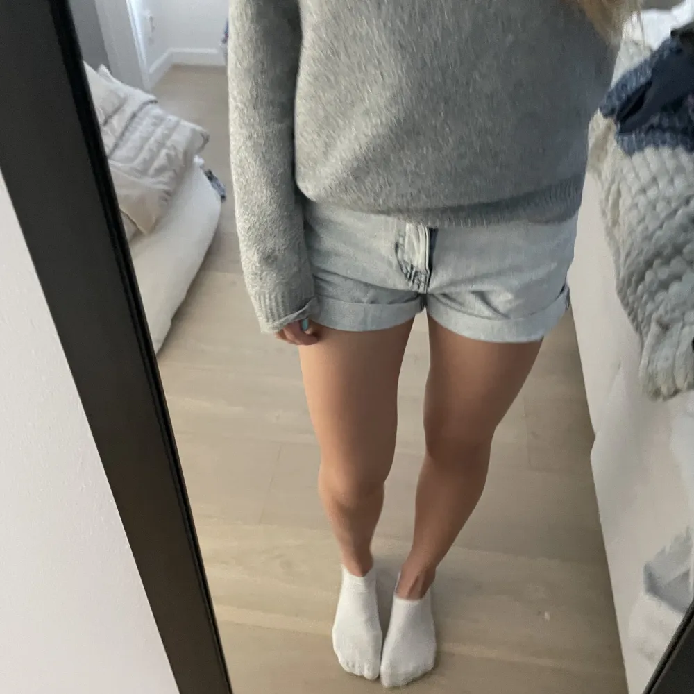 Super finna shorts som inte kommer till användning längre Skiv för frågor och funderingar ❤️❤️. Shorts.