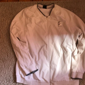 Nike jacka Large - Ny Nike Dri-fit jacka Large