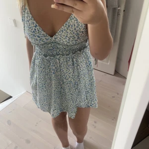 Zara klänning  - Super fin sommar kläning från zara💕