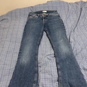 Flare jeans  - Worn only 3 times. Size small and I am willing to meet up in Stockholm❤️