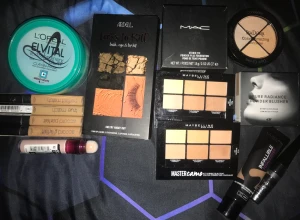 Blandat sminkpaket - Massor med smink plus en hårmask allt är oanvänt 