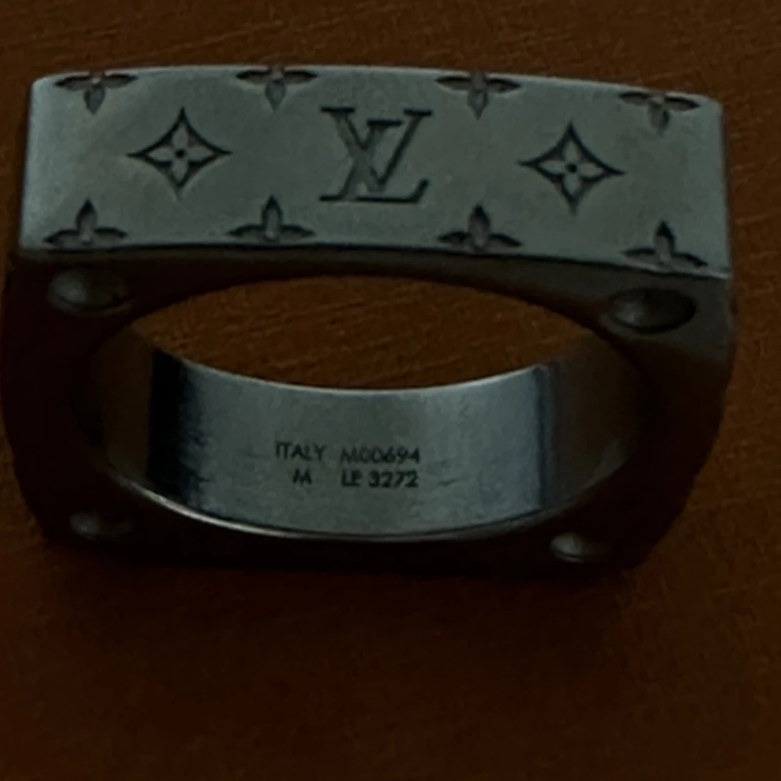 Lv ring  - 90