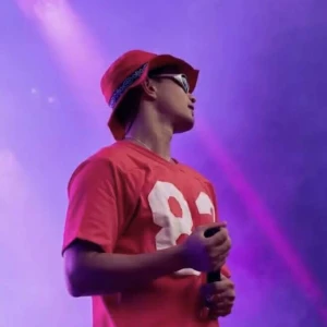 Söker Hov1 merch i storlek xxs-xs-s - Söker Hov1 merch