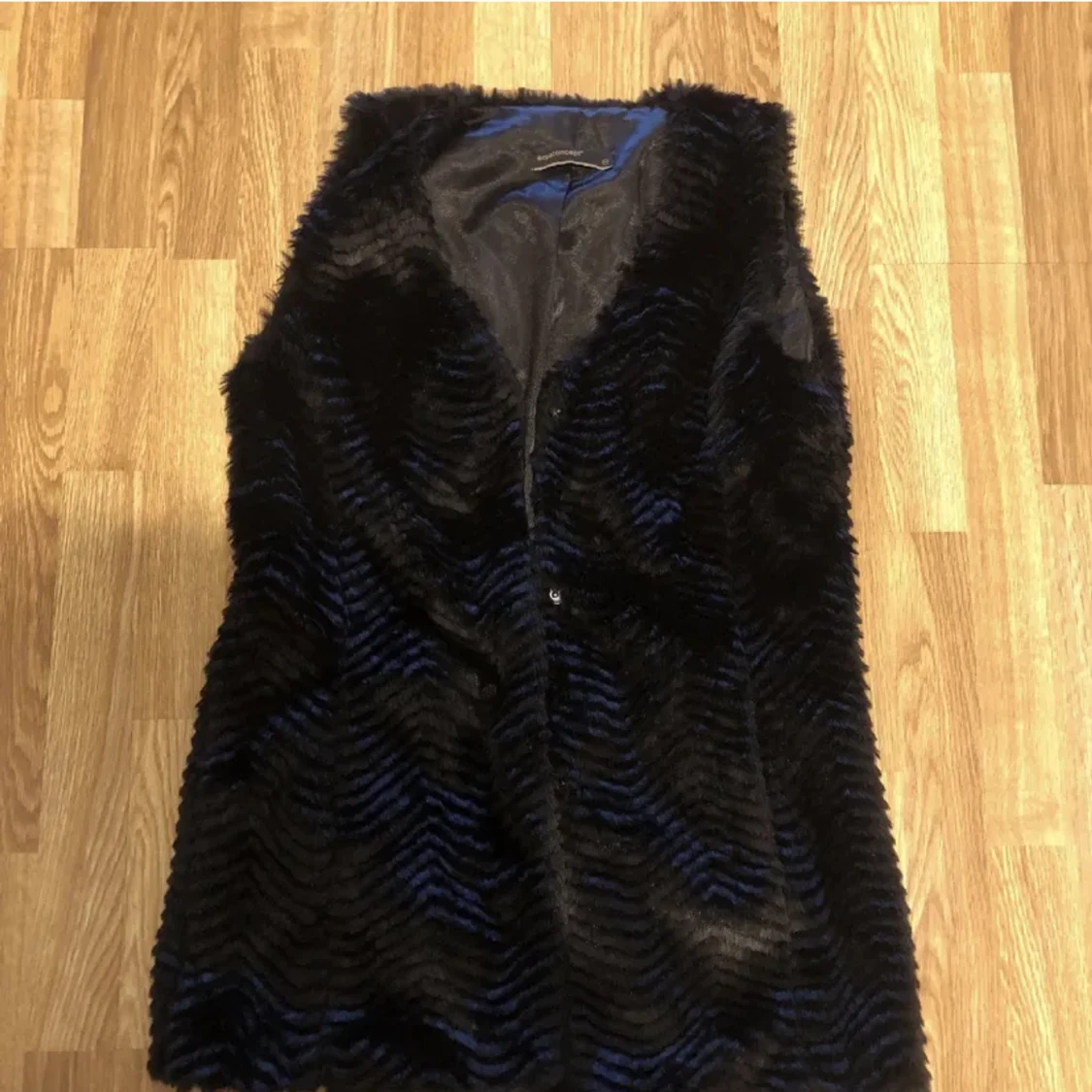 3 st pälsvästar - 91