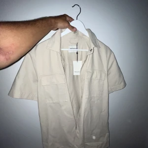 Oversized skjorta  - Skjorta från These glory days väldigt oversized!