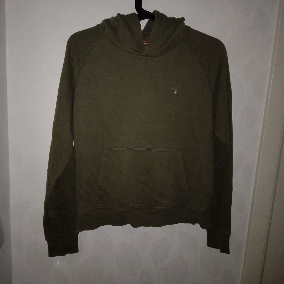 Mörkgrön Gant luvtröja 