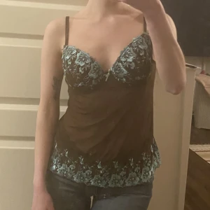 Snygg topp - Så fin topp men tyvärr passade den inte mig. 