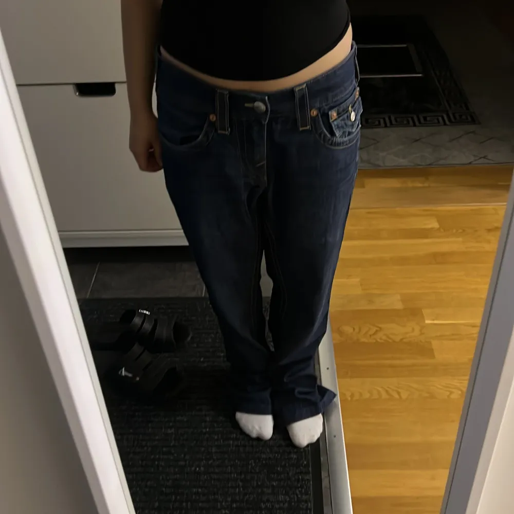 Snygga true religion jeans i storlek 30❤️. Jeans & Byxor.