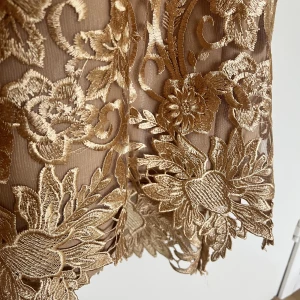 Gold lace skirt - Worn once, in good condition.