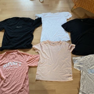 T-shirt packet  - Alla ny skick 