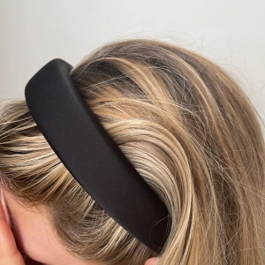 Diadem❤️ - Säljer nu detta as fina diadem❤️