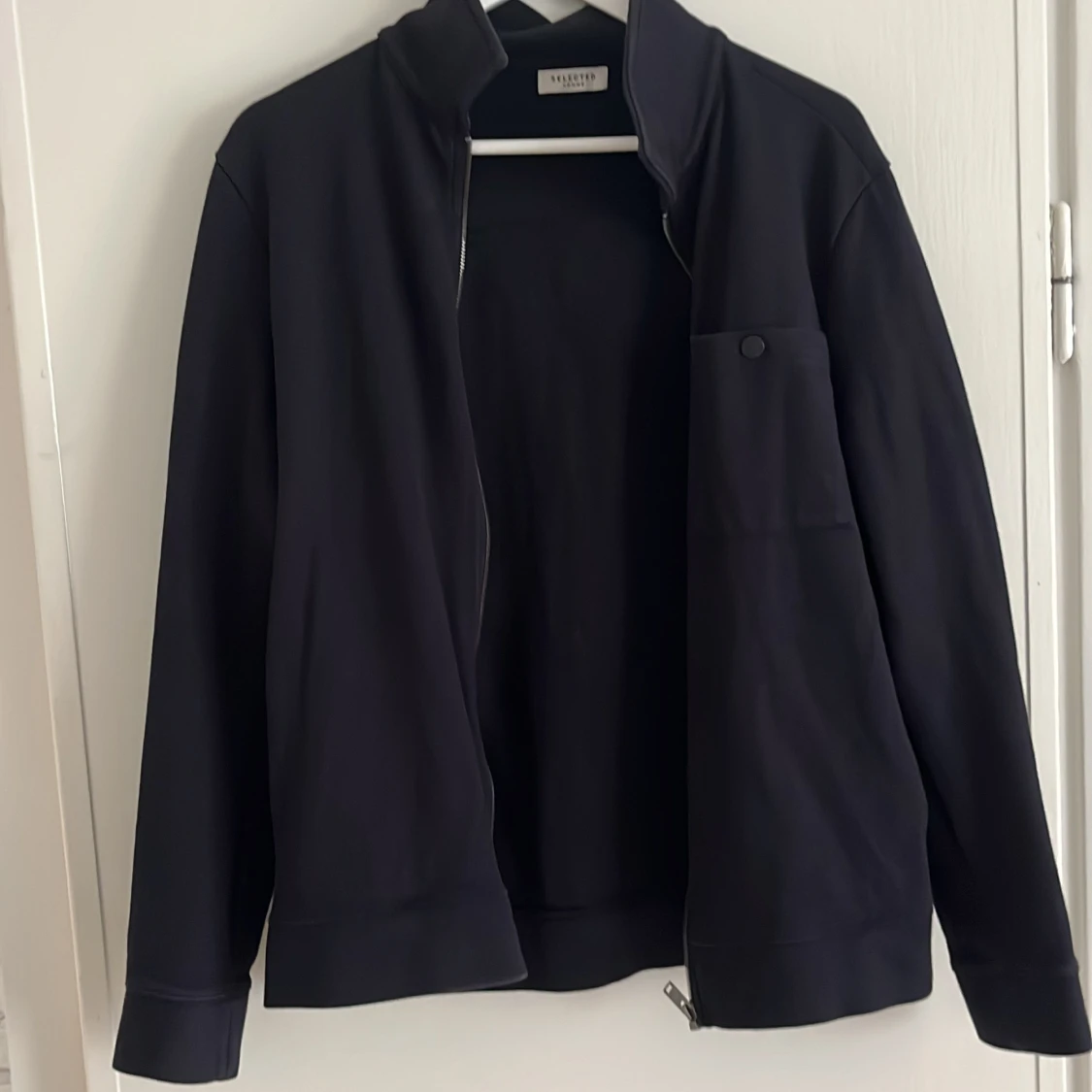 En simpel tröja.  - 90