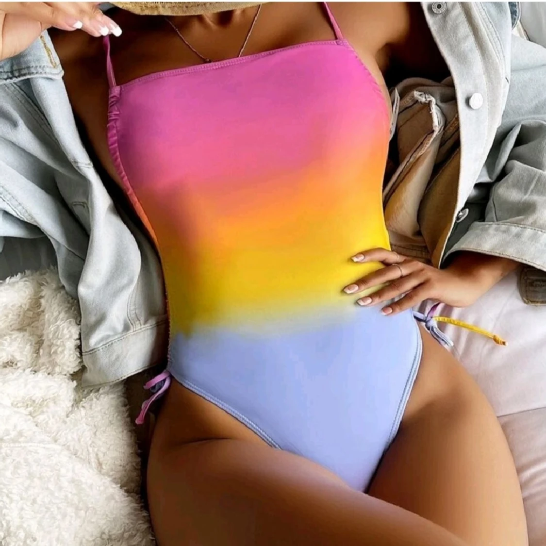 Baddräkt 🌺🌈  - 90