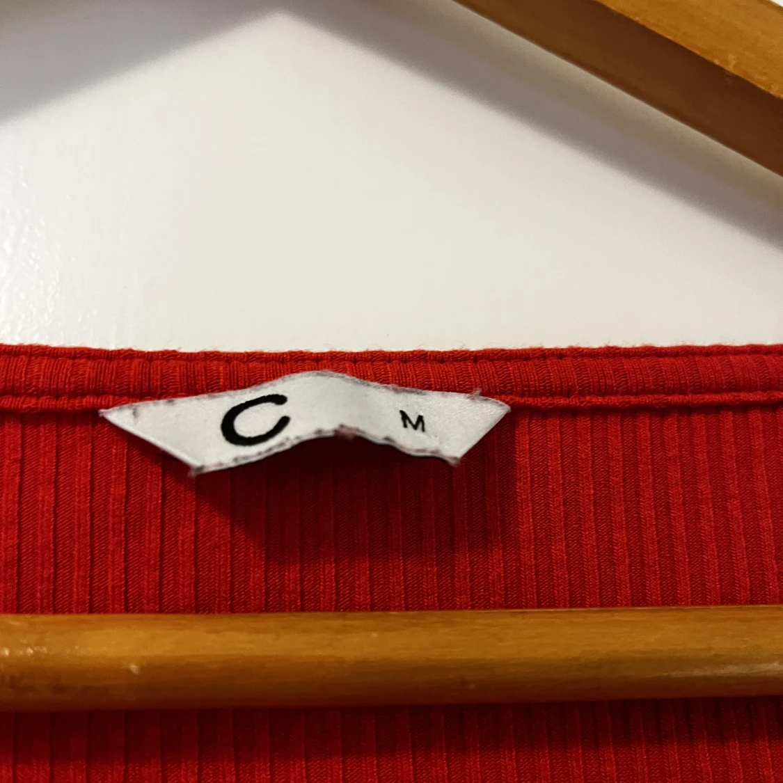 Röd/orange topp  - 90